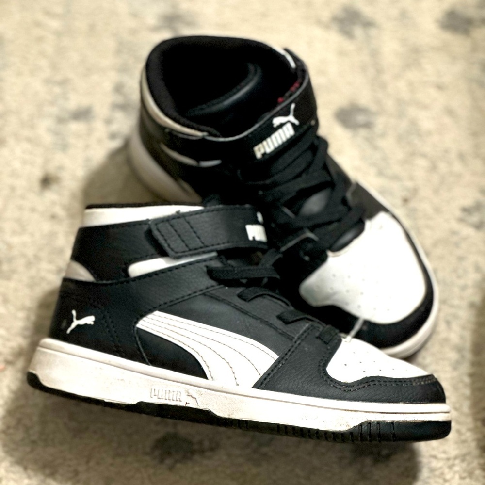 Puma shoes